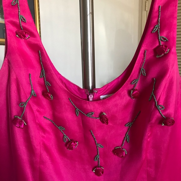 Papell Pink Sleeveless Dress with Beadwork SZ 12 - Picture 3 of 4